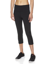 Load image into Gallery viewer, Reebok Women's Team Highrise Capri Leggings
